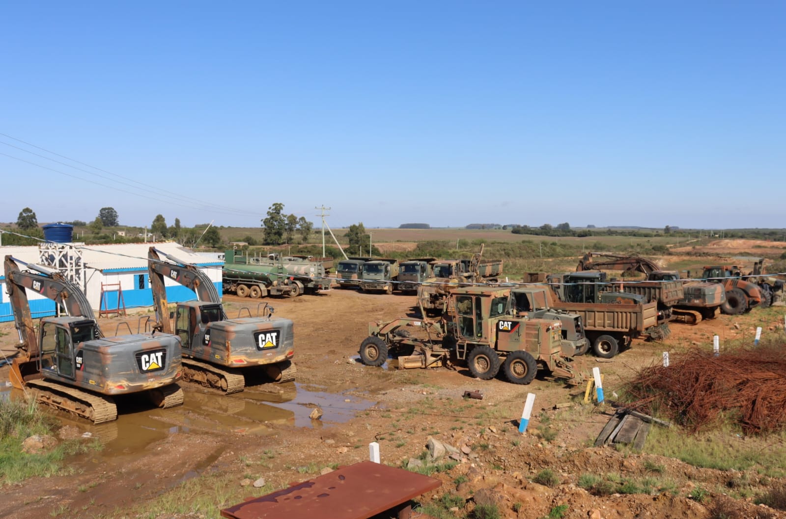 Militares na obra da barragem