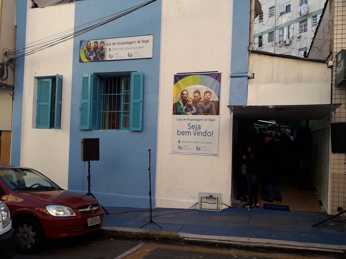 Fachada da Casa de Hospedagem de Bagé em Porto Alegre
