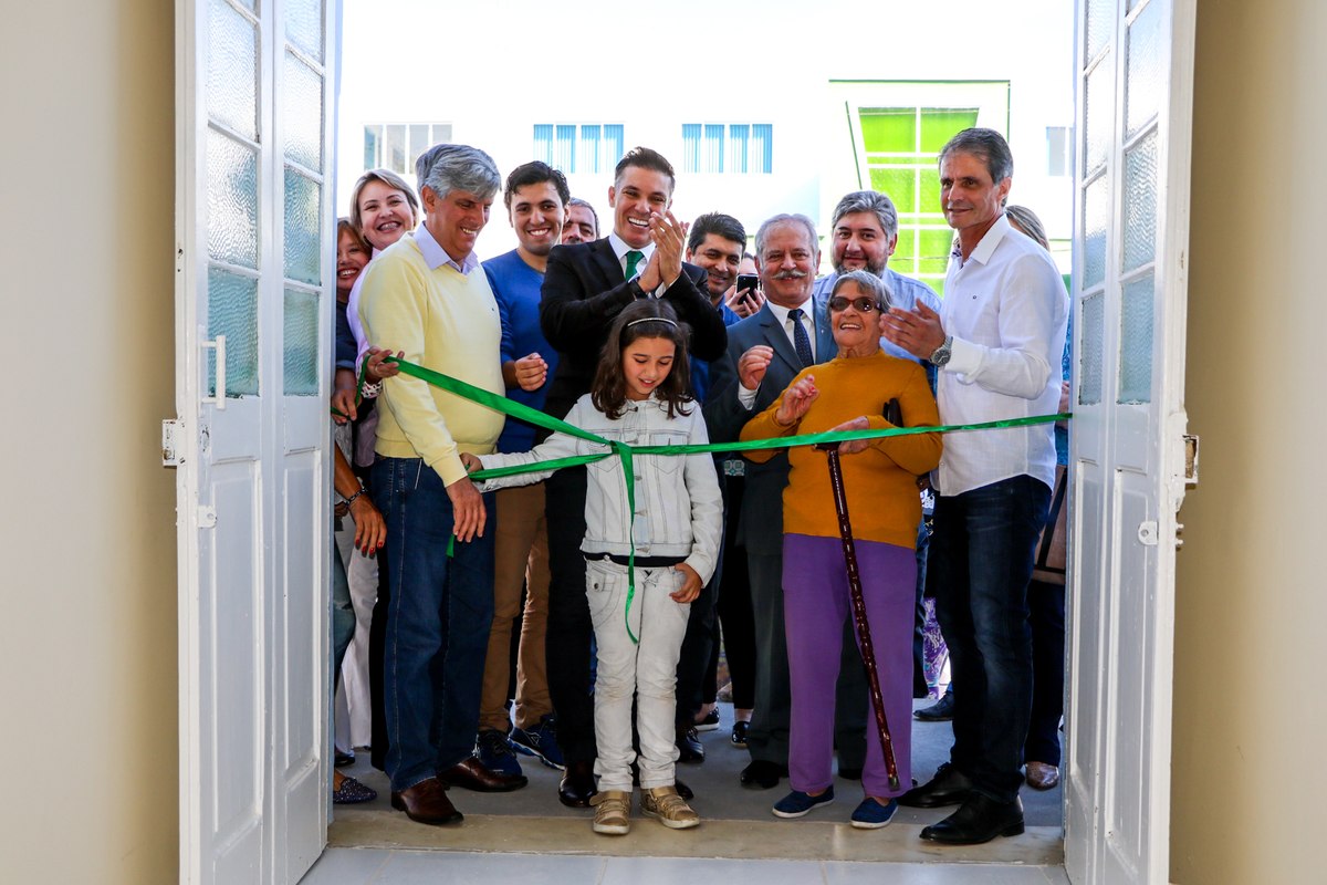 Cerimônia de inauguração do Centro de Referência em Saúde Eduardo Sá Monmany