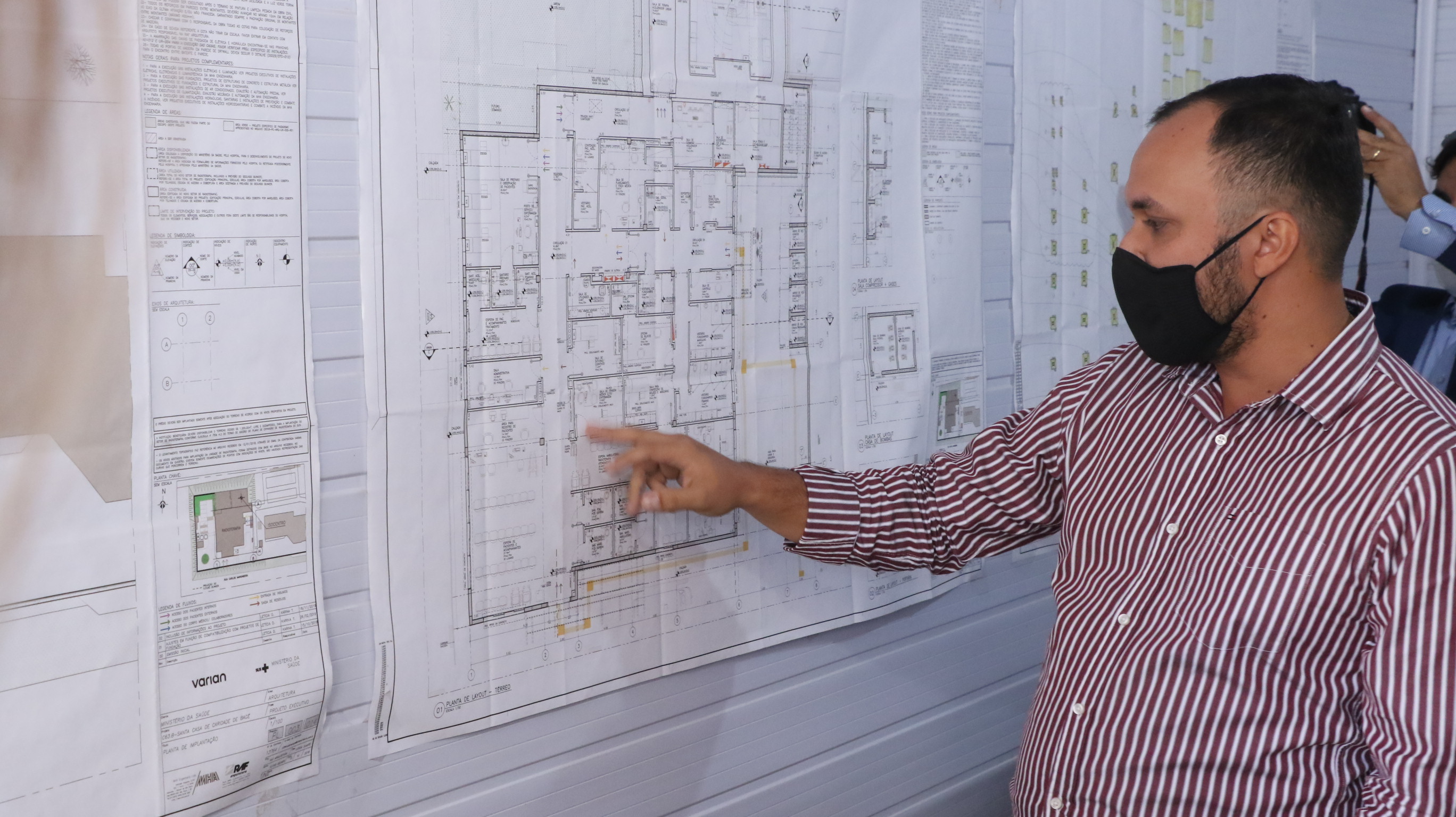 Revisão do projeto arquitetônico do Hospital do Câncer de Bagé.