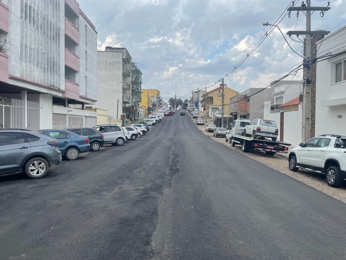 Asfaltamento concluído em via de Bagé.